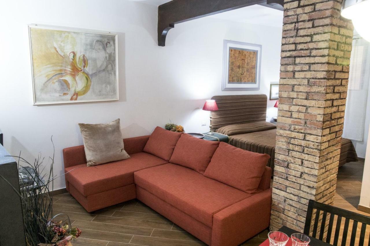 Campo De' Fiori Apartment Rome Luaran gambar
